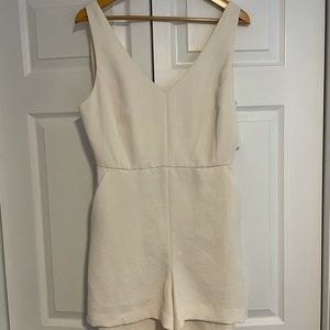 Aritzia Wilfred Aperture (Ecoulement) Romper